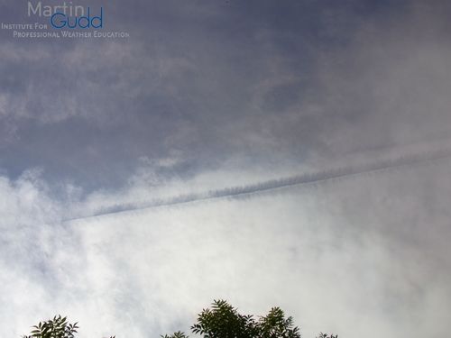 Entstehung von Dissipation Trails durch Flugzeuge – Bild 2